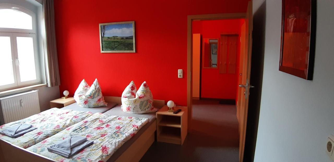 Gasthof Zum Alten Schulmeister Harra ภายนอก รูปภาพ