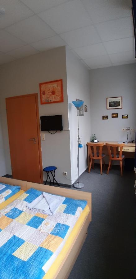 Gasthof Zum Alten Schulmeister Harra ภายนอก รูปภาพ