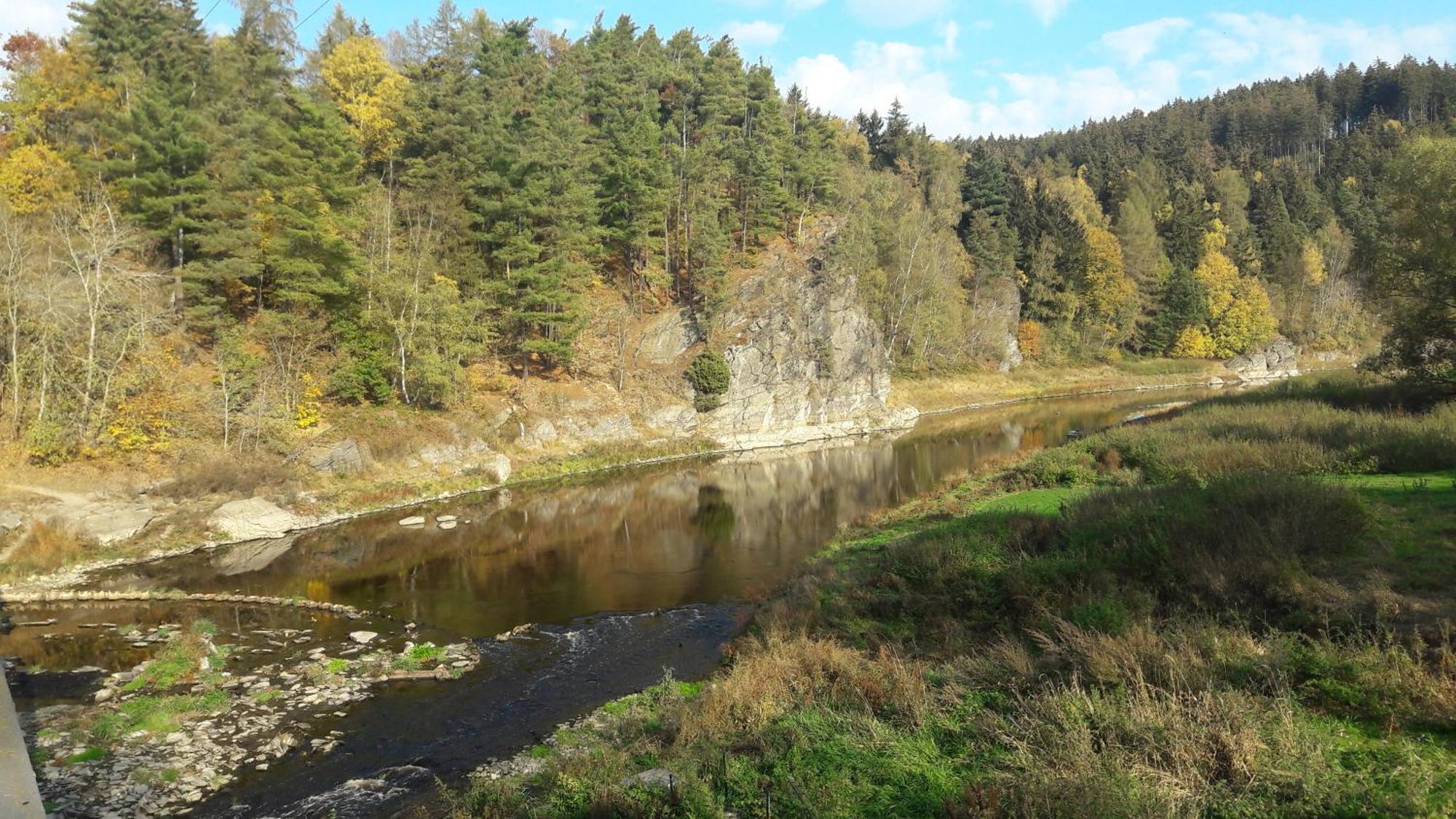 Gasthof Zum Alten Schulmeister Harra ภายนอก รูปภาพ