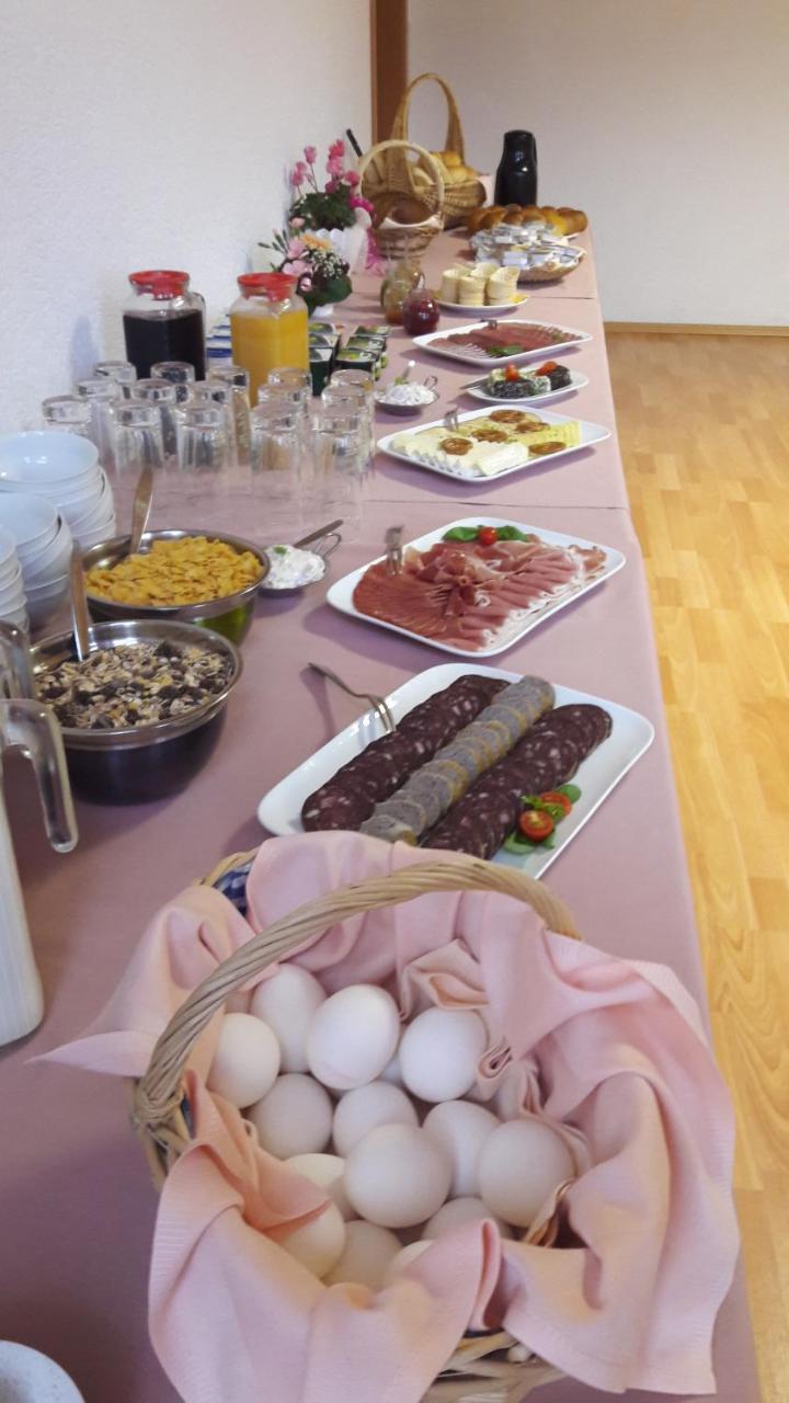 Gasthof Zum Alten Schulmeister Harra ภายนอก รูปภาพ